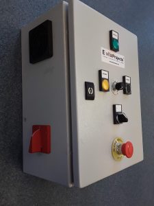 Cuadro de Control para pantallas con lámparas Ir 1